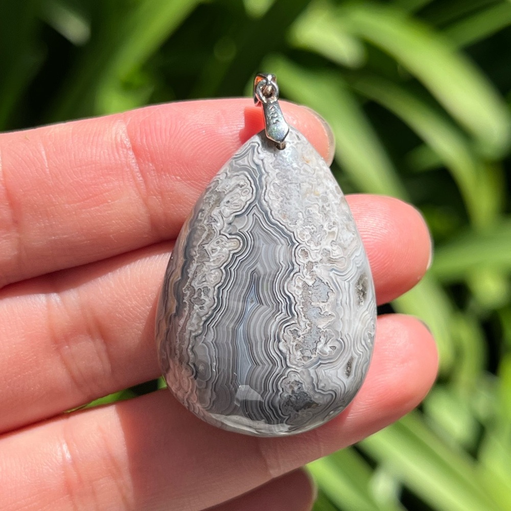 Sterling silver 925 stamped crazy lace agate pendant 1227